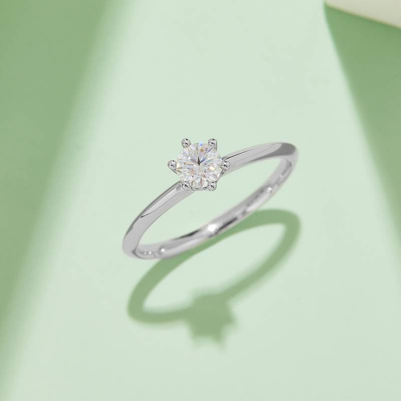 直臂ClassicT家六爪S925银镀白金MoissaniteWomen's Ring50分D级